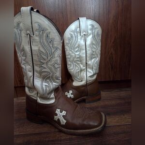 Ladies Tony Lama Boots - Brown with Light Tan Cross - 6.5 C